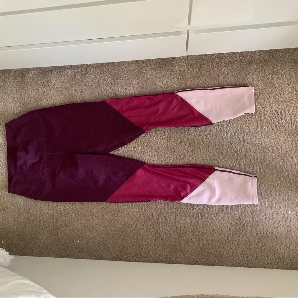 Pink color block leggings Fabletics